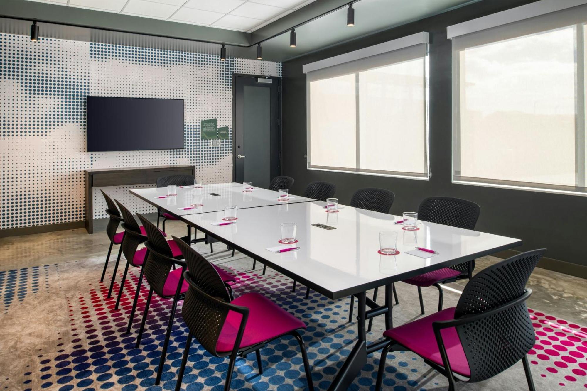Aloft Sacramento Airport Natomas 호텔 외부 사진