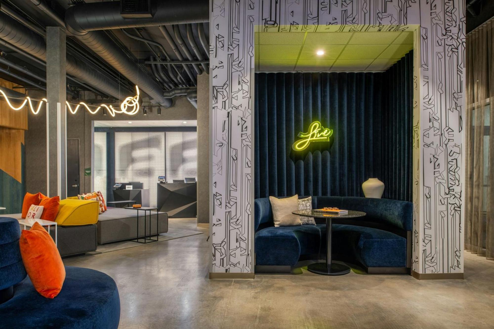 Aloft Sacramento Airport Natomas 호텔 외부 사진