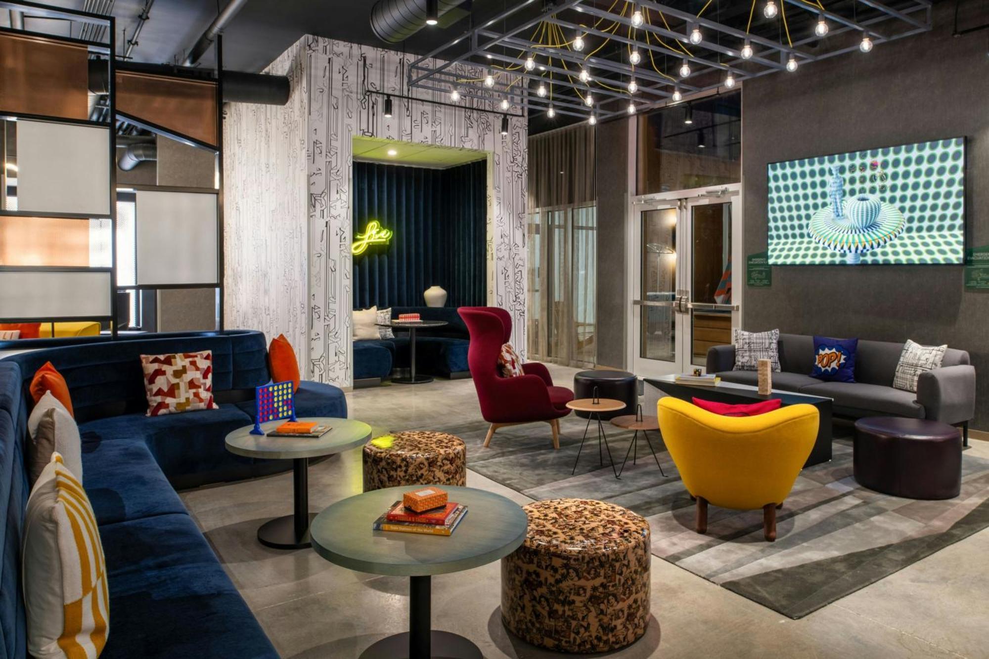 Aloft Sacramento Airport Natomas 호텔 외부 사진